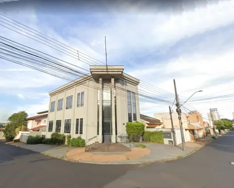 Imóvel Comercial de esquina no Bairro Nova Ribeirânia com 05 salas , 01 salão mobiliado no piso superior  preparado para   telemarketing, 08 vagas  com recuo frontal.