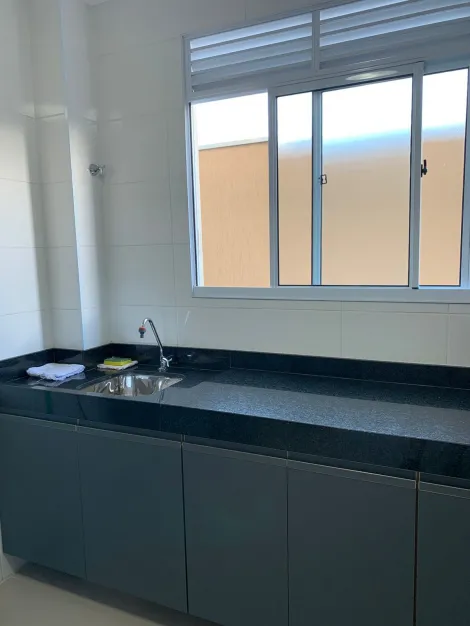 Apartamento Venda 38m² dormitório Térreo com quintal