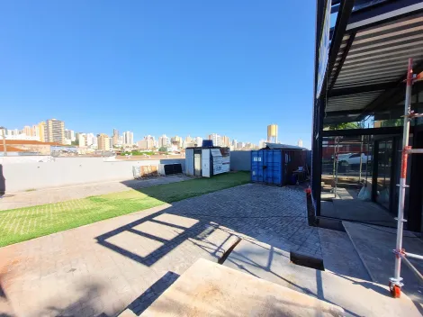 Prédio comercial para locação com 800m² na Avenida Meira Júnior