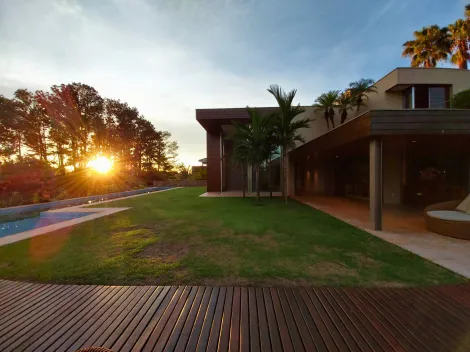 imagem 2 - Casa com arquitetura arrojada assinada por Arthur Mattos Casas no alto da Ribeirânia imagem 2 - Casa com arquitetura arrojada assinada por Arthur Mattos Casas no alto da Ribeirânia