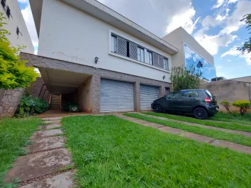 Casa térrea para venda 4 dormitórios, 4 vagas no Jardim Mosteiro.