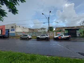 Terreno na  Avenida Marechal Costa e Silva
