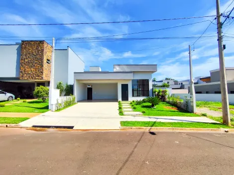 Casa térrea à venda 3 suítes com armários em Condomínio Portal da Mata