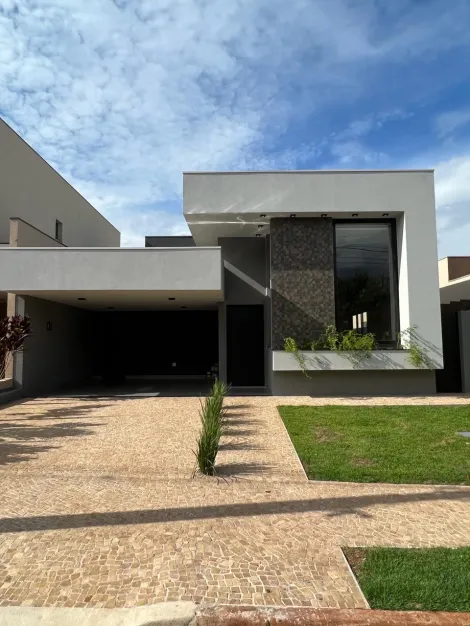 Casa Térrea com Piscina à venda em Condomínio 3 suítes 4 vagas Quinta Dos Ventos