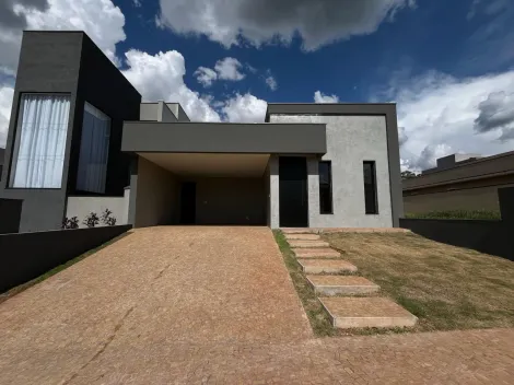 imagem 1 - Casa Térrea com Piscina à venda em Condomínio 3 suítes 4 vagas Jardim Valencia imagem 1 - Casa Térrea com Piscina à venda em Condomínio 3 suítes 4 vagas Jardim Valencia