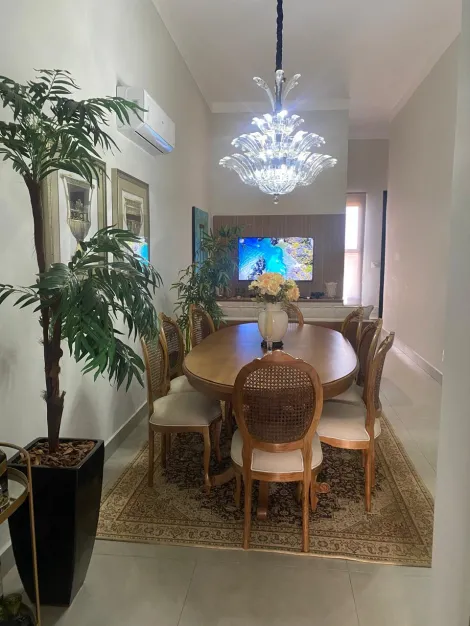 imagem 3 - Casa Térrea com Piscina à venda em Condomínio 3 suítes 4 vagas Jardim Valencia imagem 3 - Casa Térrea com Piscina à venda em Condomínio 3 suítes 4 vagas Jardim Valencia