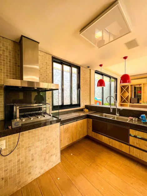 imagem 5 - Casa Sobrado com Piscina à venda em Condomínio 4 suítes 5 vagas imagem 5 - Casa Sobrado com Piscina à venda em Condomínio 4 suítes 5 vagas