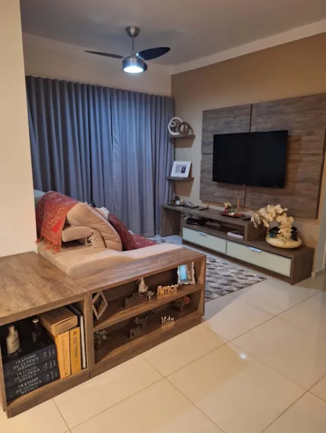Alugar Apartamento / Padrão em Ribeirão Preto. apenas R$ 379.000,00