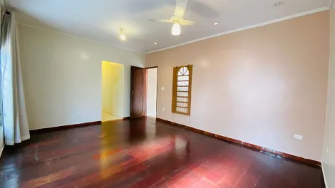 Alugar Casa / Padrão em Ribeirão Preto. apenas R$ 351.600,00