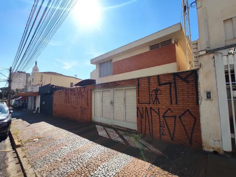 Casa térrea 6 dormitórios para venda no Centro