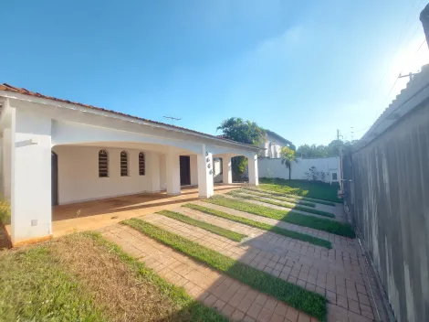 Casa térrea 6 dormitórios para locação Ribeirânia