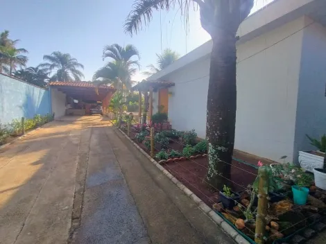 imagem 3 - Chácara com piscina à venda no condomínio Portal dos Ipês imagem 3 - Chácara com piscina à venda no condomínio Portal dos Ipês
