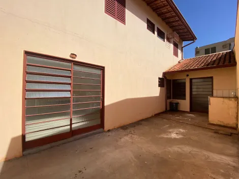 imagem 1 - casa de fundo 3 dormitórios para locação Jardim Irajá imagem 1 - casa de fundo 3 dormitórios para locação Jardim Irajá