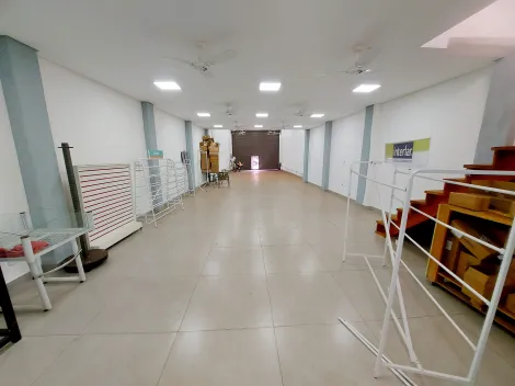 imagem 4 - Salão Comercial de 230m² para locação no centro imagem 4 - Salão Comercial de 230m² para locação no centro