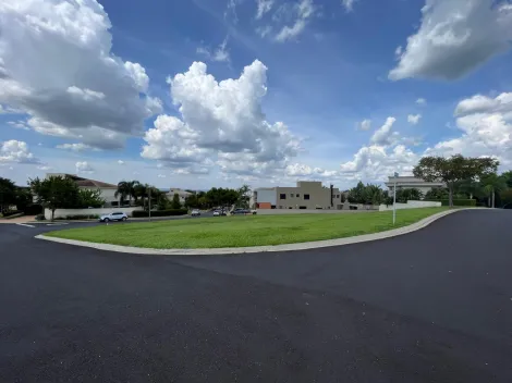 imagem 2 - Terreno Plano de Esquina 1.630m² à venda em Condomínio Guaporé imagem 2 - Terreno Plano de Esquina 1.630m² à venda em Condomínio Guaporé