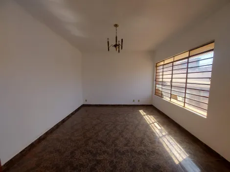 Alugar Casa / Padrão em Ribeirão Preto. apenas R$ 1.155,49