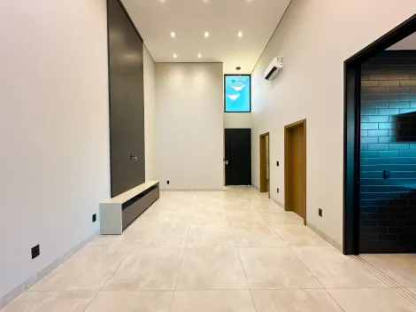 Casa térrea nova à venda condomínio San Marco com 03 suítes e piscina
