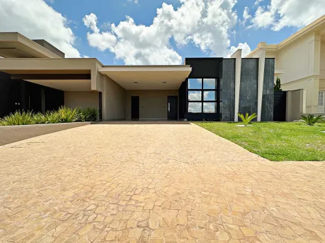 Casa Térrea com Piscina à venda em Condomínio 3 suítes 4 vagas Residencial Alto do Castelo