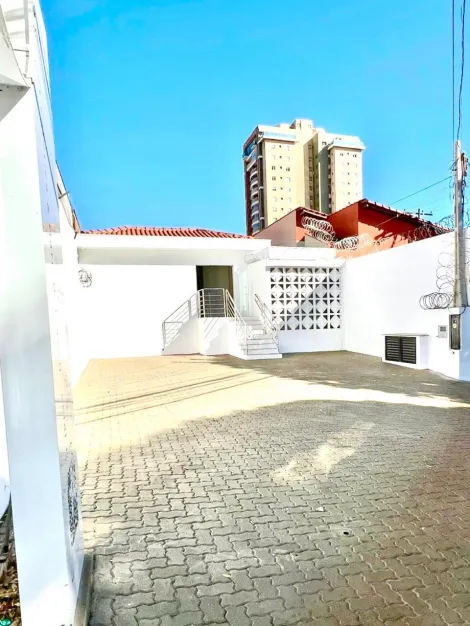 imagem 1 - Casa comercial com 3 quartos com armários reformada para locação no Jardim América imagem 1 - Casa comercial com 3 quartos com armários reformada para locação no Jardim América