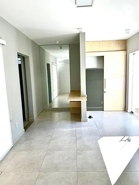 imagem 2 - Casa comercial com 3 quartos com armários reformada para locação no Jardim América imagem 2 - Casa comercial com 3 quartos com armários reformada para locação no Jardim América