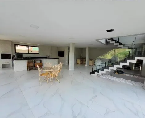 imagem 4 - Casa Sobrado em Condomínio 3 suítes para locação e venda no Alphaville imagem 4 - Casa Sobrado em Condomínio 3 suítes para locação e venda no Alphaville