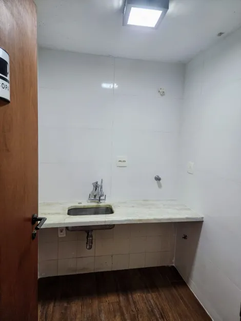 imagem 5 - Sala com 2 banheiros à venda no Centro imagem 5 - Sala com 2 banheiros à venda no Centro