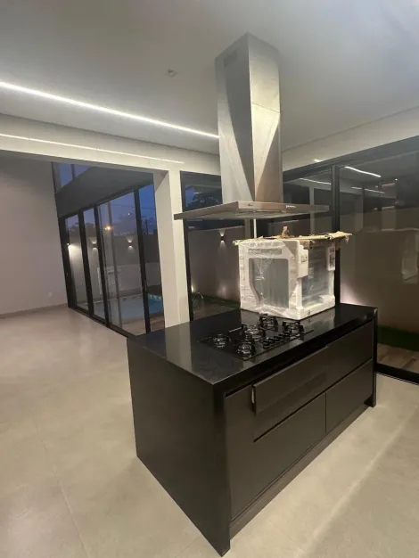 imagem 3 - Casa com 3 suítes e piscina à venda no condomínio Quinta dos Ventos imagem 3 - Casa com 3 suítes e piscina à venda no condomínio Quinta dos Ventos