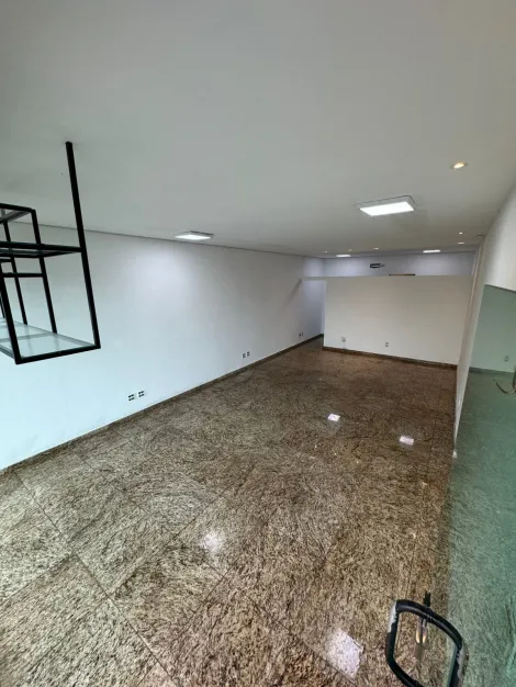 imagem 3 - Salão com ar-condicionado para locação no bairro Jardim Irajá imagem 3 - Salão com ar-condicionado para locação no bairro Jardim Irajá