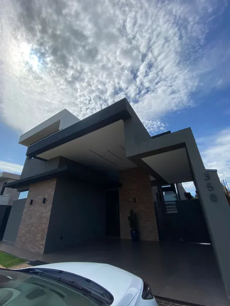 imagem 3 - Casa em condomínio com 3 suítes e piscina à venda no Residencial Alto do Castelo imagem 3 - Casa em condomínio com 3 suítes e piscina à venda no Residencial Alto do Castelo